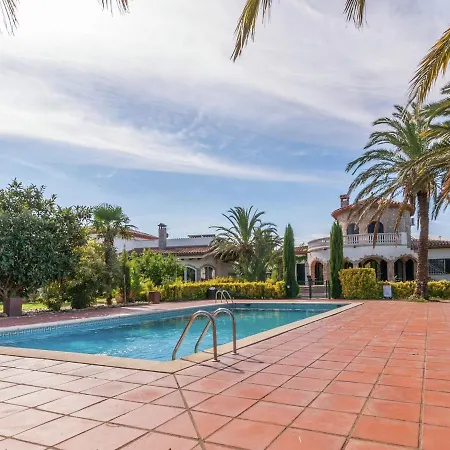 Beautiful With Swimming Pool In Torroella De Fluvia