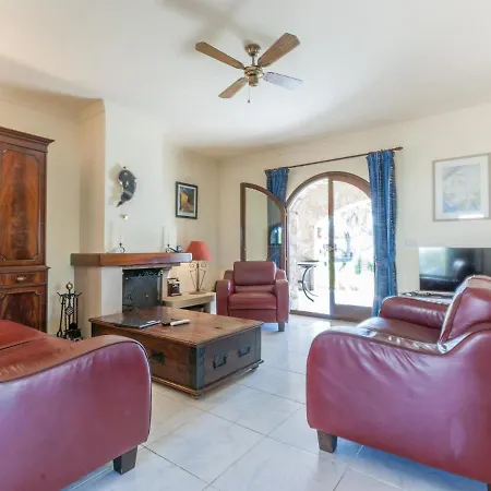Villa Beautiful With Swimming Pool In Torroella De Fluvia