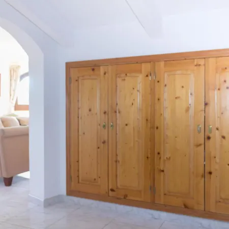 Beautiful With Swimming Pool In Torroella De Fluvia Villa *