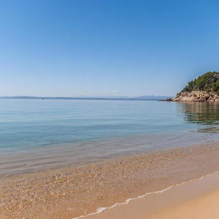 Villa Beautiful With Swimming Pool In Torroella De Fluvia Vilacolum