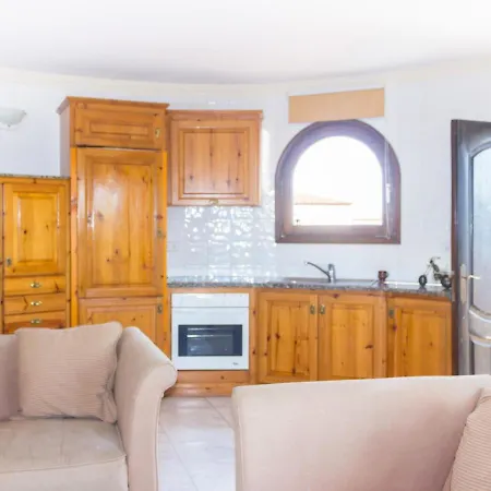Beautiful With Swimming Pool In Torroella De Fluvia