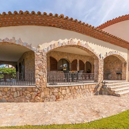 Beautiful With Swimming Pool In Torroella De Fluvia Villa *