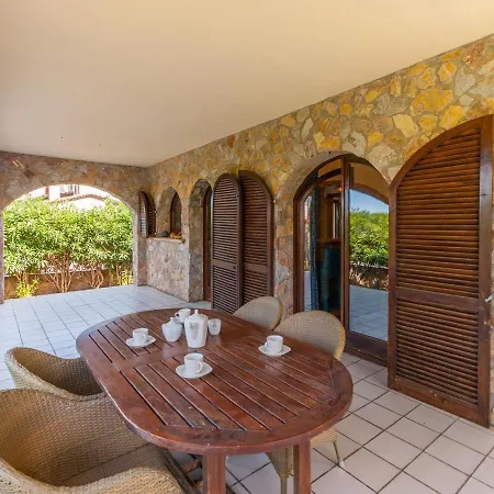 Beautiful With Swimming Pool In Torroella De Fluvia Villa